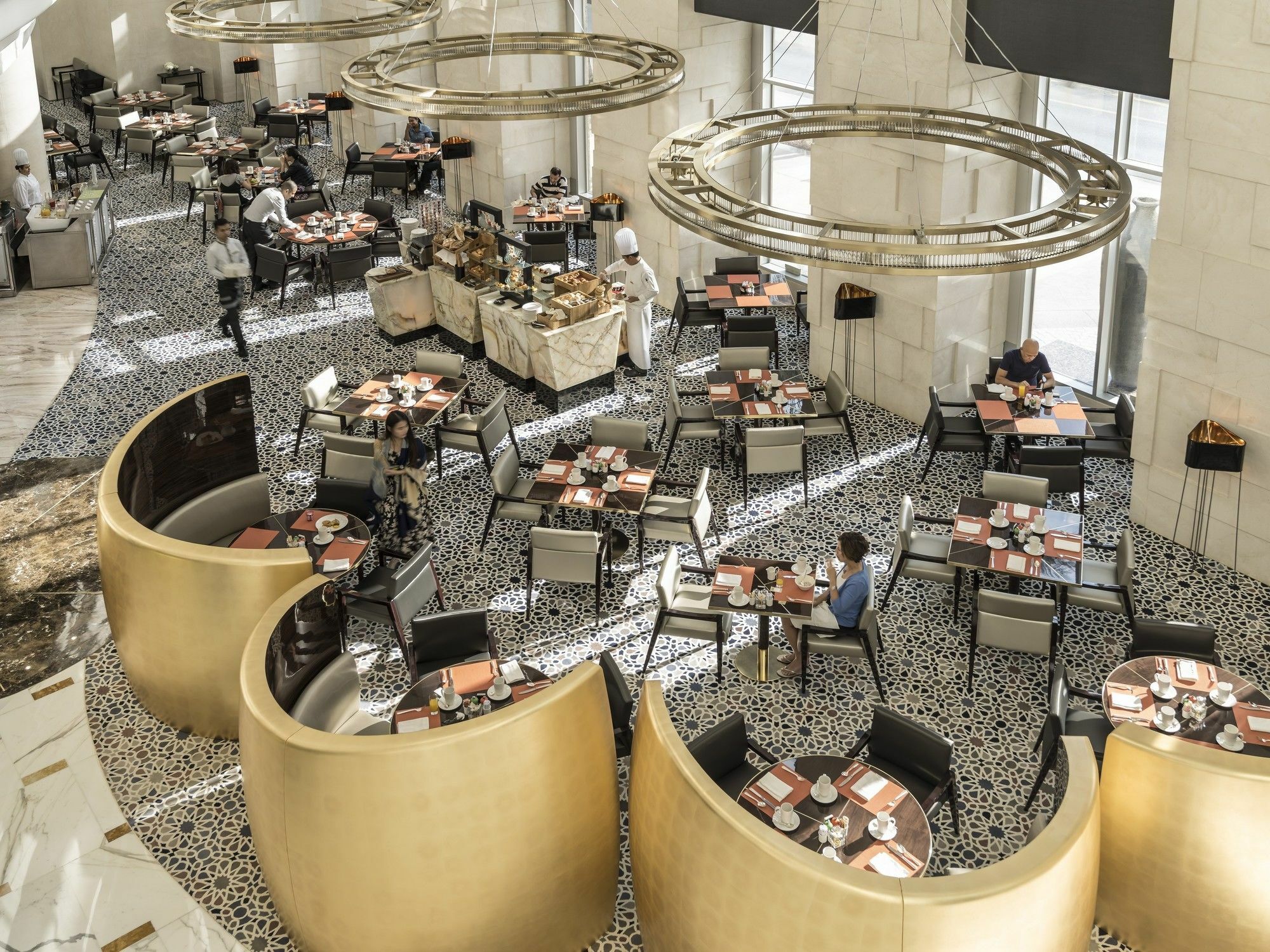 Shangri-la Apart-hotel 5*