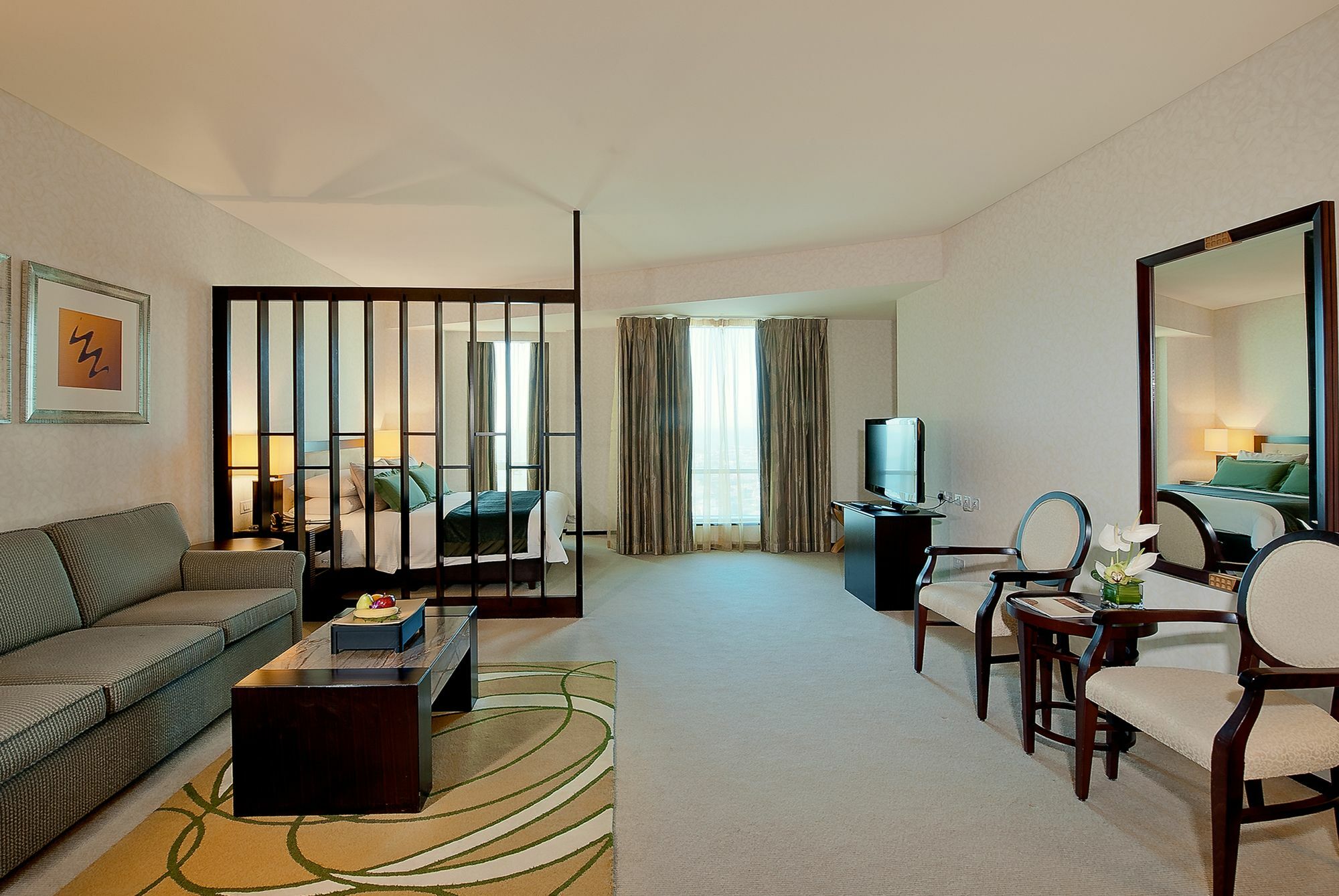 Shangri-la Apart-hotel 5*