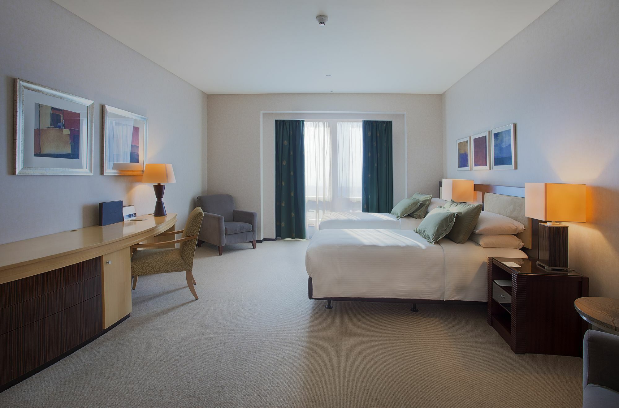 Apart-hotel Shangri-la 5*