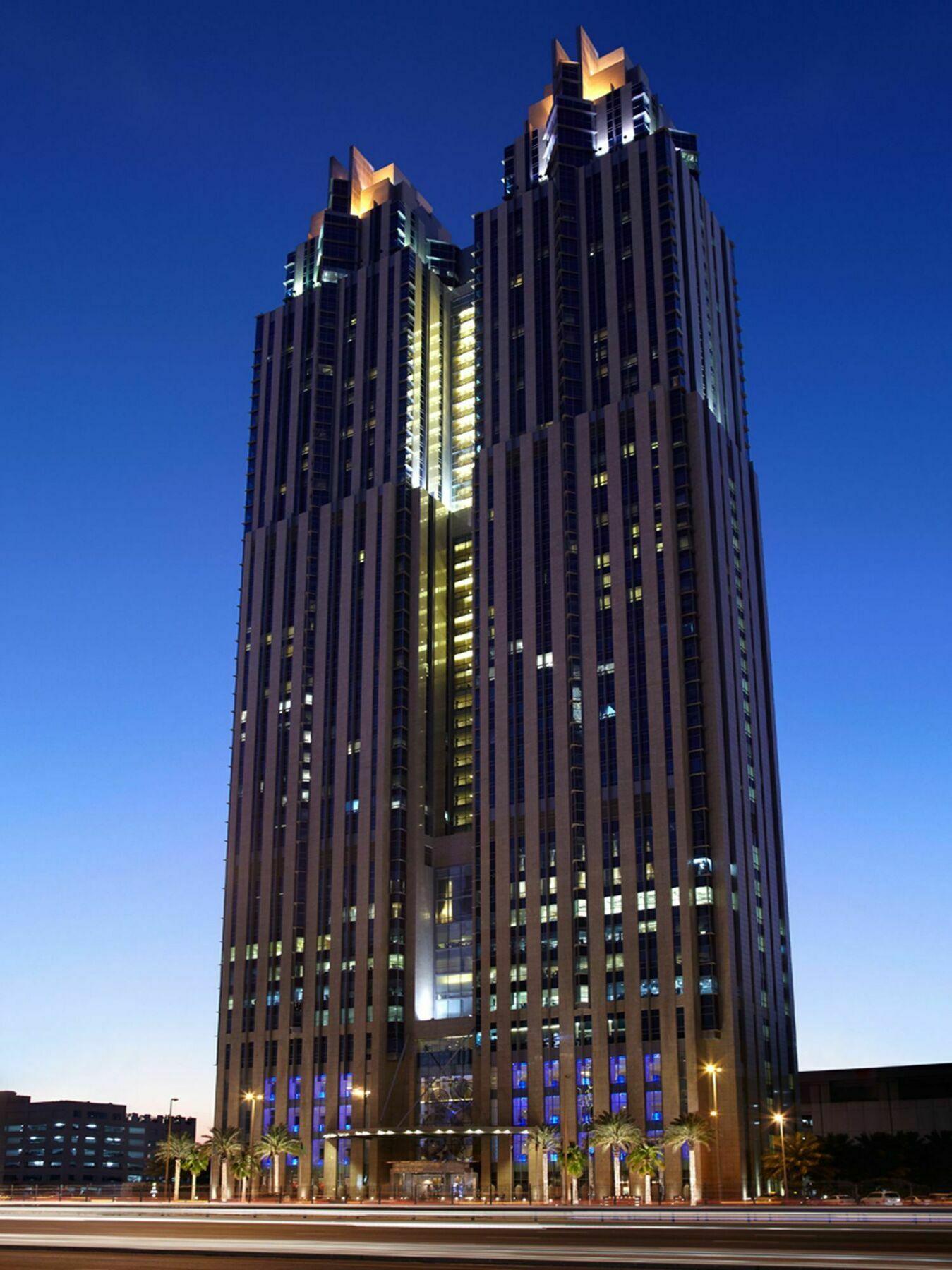 Shangri-la Apart-hotel 5*