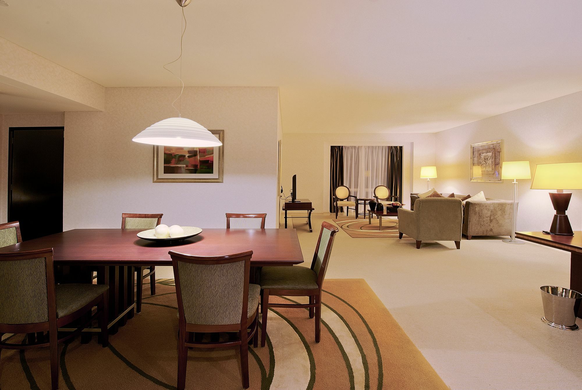 Shangri-la 5*
