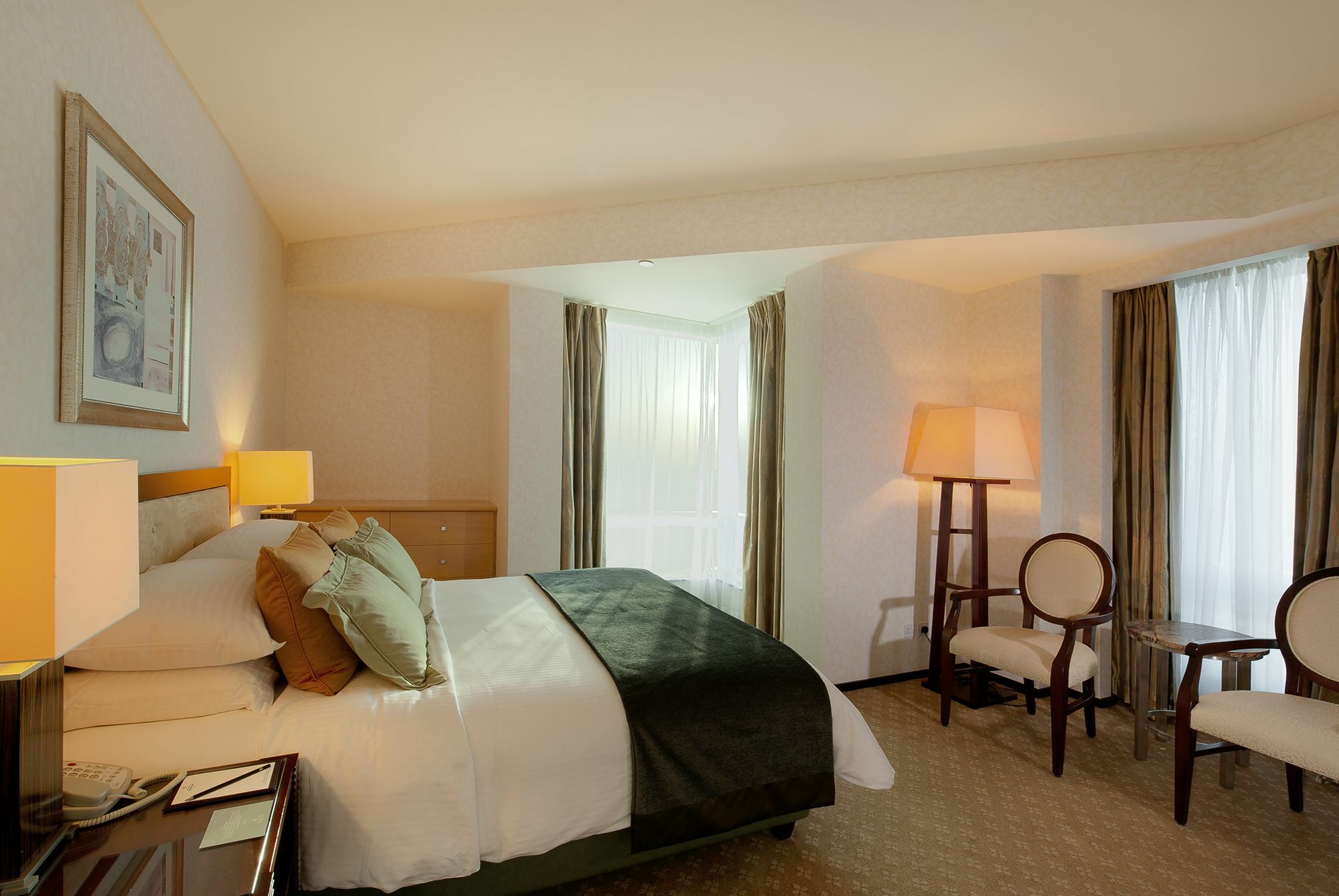 Shangri-la Apart-hotel Dubai
